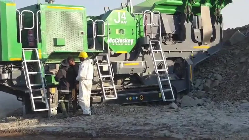 Plant-side maintenance and inspection personnel